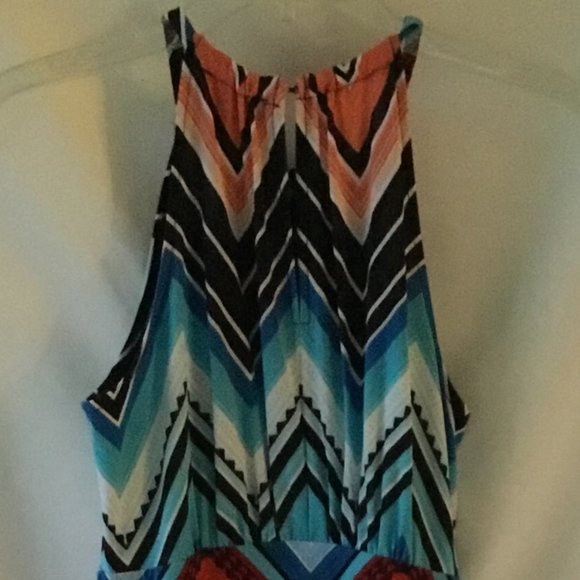 violet b. MAXI DRESS Size Small BLACK WHITE ORANGE BLUE Geometric Pattern - Picture 4 of 5